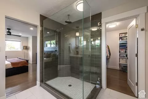 Bath - 3000 E Morgan Dr S, Holladay, UT 84124 photo 2 of 3
