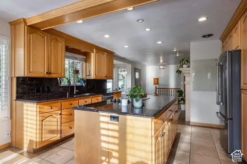 Kitchen - 3000 E Morgan Dr S, Holladay, UT 84124 photo 3 of 3