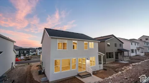 Exterior - 3395 E Baywater #514, Eagle Mountain, UT 84005 photo 6 of 6