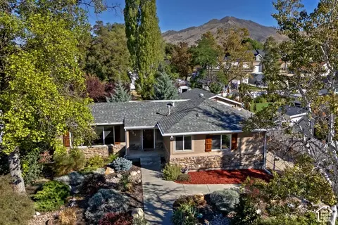 Other - 3043 E Morningside Dr, Holladay, UT 84124 photo 1 of 7