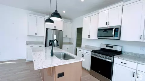 Kitchen - 1232 E 1475 N #515, Payson, UT 84651 photo 1 of 1