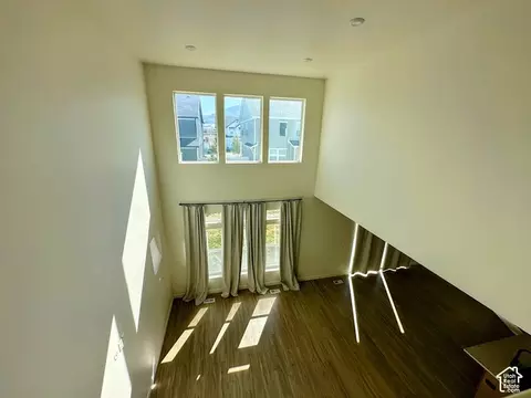 Living - 1232 E 1475 N #515, Payson, UT 84651 photo 2 of 2