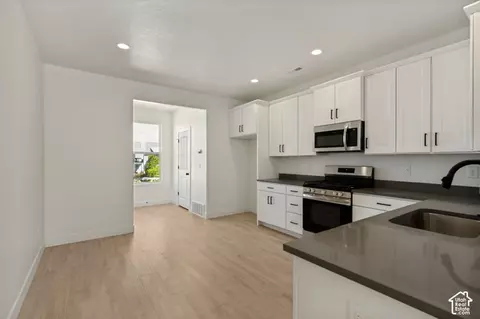 11029 S Freestone Rd W #125, South Jordan, UT 84009
