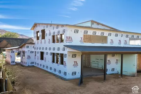 Exterior - 719 N Palisade Dr, Moab, UT 84532 photo 11 of 13