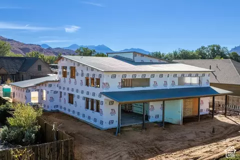 Exterior - 719 N Palisade Dr, Moab, UT 84532 photo 3 of 13