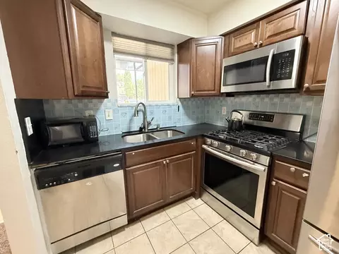 Kitchen - 834 E 3950 S #43A, Murray, UT 84107 photo 2 of 2
