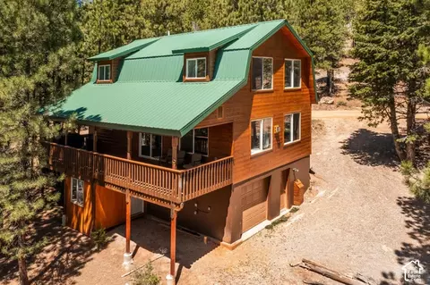 1830 E Gulf Stream Dr, Duck Creek Village, UT 84762