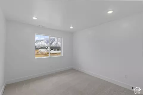 Bedroom - 1754 W Rivergate Dr, Logan, UT 84321 photo 5 of 8