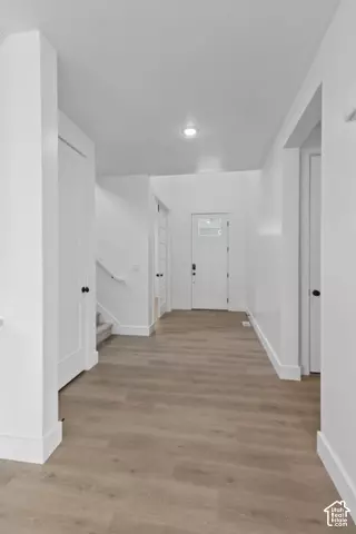 Entry Way - 1754 W Rivergate Dr, Logan, UT 84321 photo 2 of 4