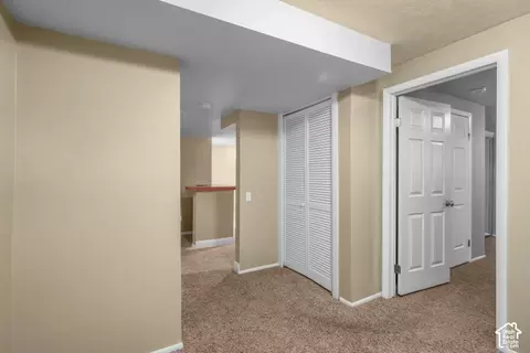 Entry Way - 5577 S 100 E, Washington Terrace, UT 84405 photo 1 of 1
