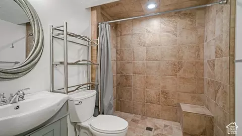 Bath - 403 E 426 N, Alpine, UT 84004 photo 3 of 3