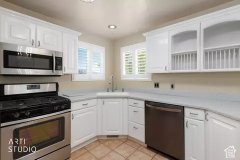 Kitchen - 155 W 5600 S, Ogden, UT 84405 photo 3 of 4