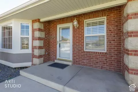 Exterior - 155 W 5600 S, Ogden, UT 84405 photo 5 of 10