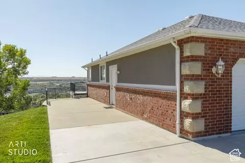 Exterior - 155 W 5600 S, Ogden, UT 84405 photo 2 of 10