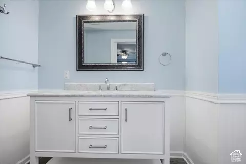 Bath - 641 E 1800 N, Logan, UT 84341 photo 5 of 7