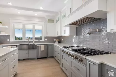 Kitchen - 1354 S 800 E, Mapleton, UT 84664 photo 5 of 8
