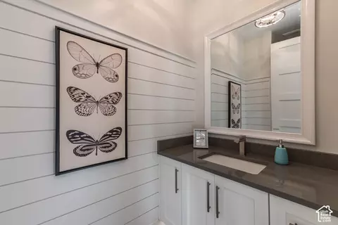 Bath - 1354 S 800 E, Mapleton, UT 84664 photo 7 of 11