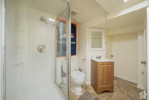 Bath - 33 E 8640 S, Sandy, UT 84070 photo 3 of 4