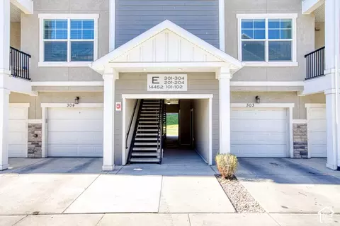 14452 S Selvig Way #203, Riverton, UT 84096