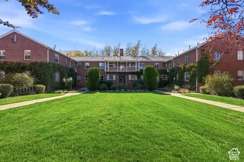 450 E 100 S # 18, Salt Lake City, UT 84111