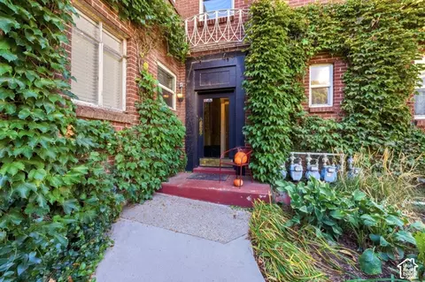 450 E 100 S # 18, Salt Lake City, UT 84111