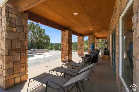 Exterior - 2059 E 1900 S, New Harmony, UT 84757 photo 7 of 12