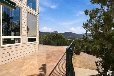 Exterior - 2059 E 1900 S, New Harmony, UT 84757 photo 8 of 12