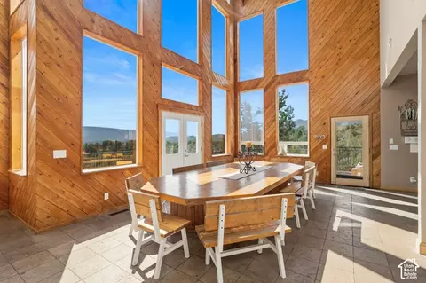 Dining - 2059 E 1900 S, New Harmony, UT 84757 photo 2 of 3