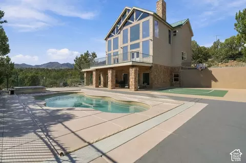 Exterior - 2059 E 1900 S, New Harmony, UT 84757 photo 5 of 12