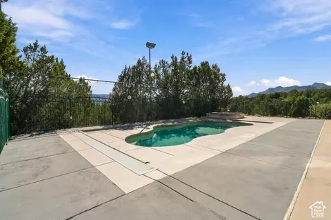 Exterior - 2059 E 1900 S, New Harmony, UT 84757 photo 6 of 12