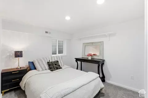 Bedroom - 960 E Sagehill Dr, Holladay, UT 84124 photo 4 of 4
