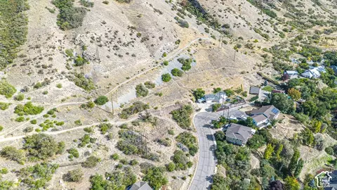 3060 Piute Dr, Provo, UT 84604 photo 4
