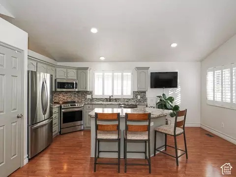 Kitchen - 557 E Villager Ln, Midvale, UT 84047 photo 5 of 5