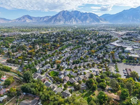 View/Area - 557 E Villager Ln, Midvale, UT 84047 photo 7 of 16