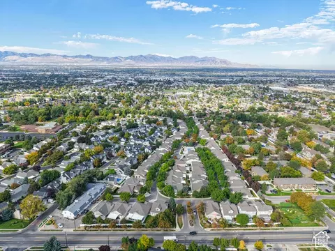 View/Area - 557 E Villager Ln, Midvale, UT 84047 photo 11 of 16