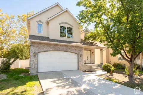 625 N Redwood Rd #17, Salt Lake City, UT 84116