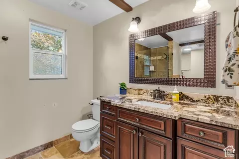 Bath - 1073 E Pineridge Rd, Sandy, UT 84093 photo 1 of 3