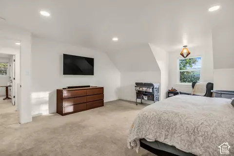 Bedroom - 1073 E Pineridge Rd, Sandy, UT 84093 photo 3 of 5