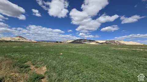 Undisclosed, Boulder, UT 84716 photo 3