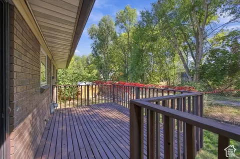 Exterior - 43 W Paula Cir S, Sandy, UT 84070 photo 3 of 7