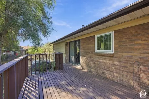 Exterior - 43 W Paula Cir S, Sandy, UT 84070 photo 2 of 7