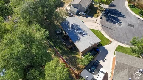View/Area - 43 W Paula Cir S, Sandy, UT 84070 photo 2 of 5