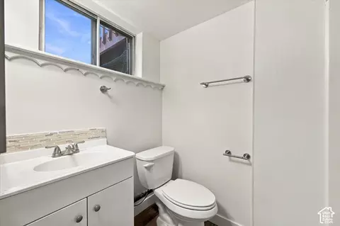 Bath - 43 W Paula Cir S, Sandy, UT 84070 photo 3 of 3