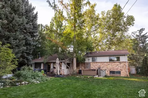 Exterior - 2775 E Loredell Dr, Holladay, UT 84117 photo 14 of 17