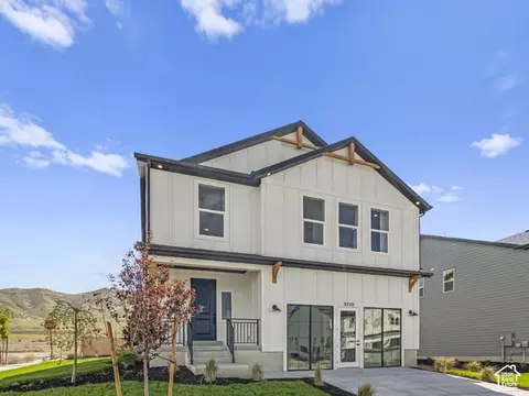 Exterior - 3710 N Eagle Meadow Dr #301, Eagle Mountain, UT 84005 photo 3 of 3