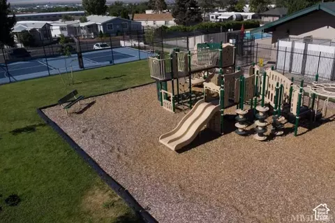 174 N Cushing Way E, Layton, UT 84041 photo 16