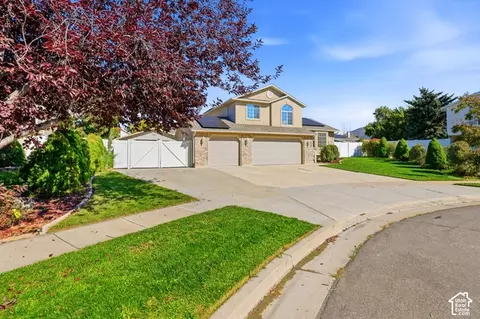 Exterior - 323 E 1375 N, Layton, UT 84041 photo 3 of 8