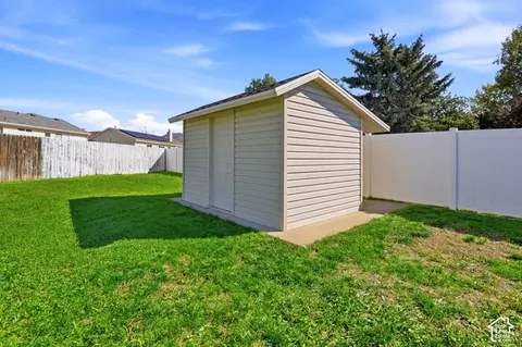 Exterior - 323 E 1375 N, Layton, UT 84041 photo 4 of 8