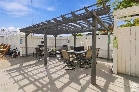 Exterior - 106 E 200 S, Ephraim, UT 84627 photo 6 of 10