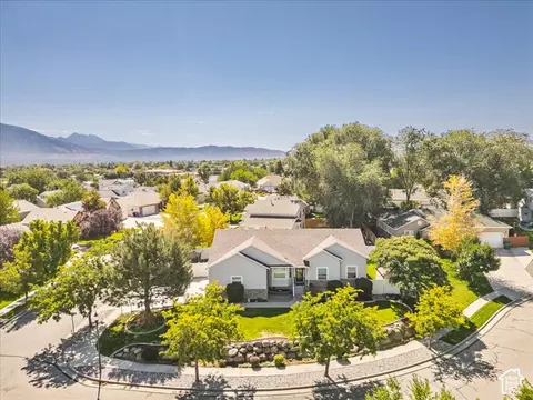 3331 W Olive Tree Cir S #309, West Jordan, UT 84088